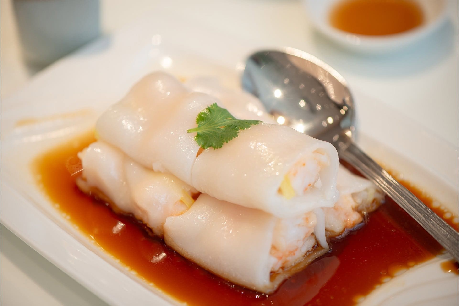 Steamed Rice Roll with Fresh Prawn Filling