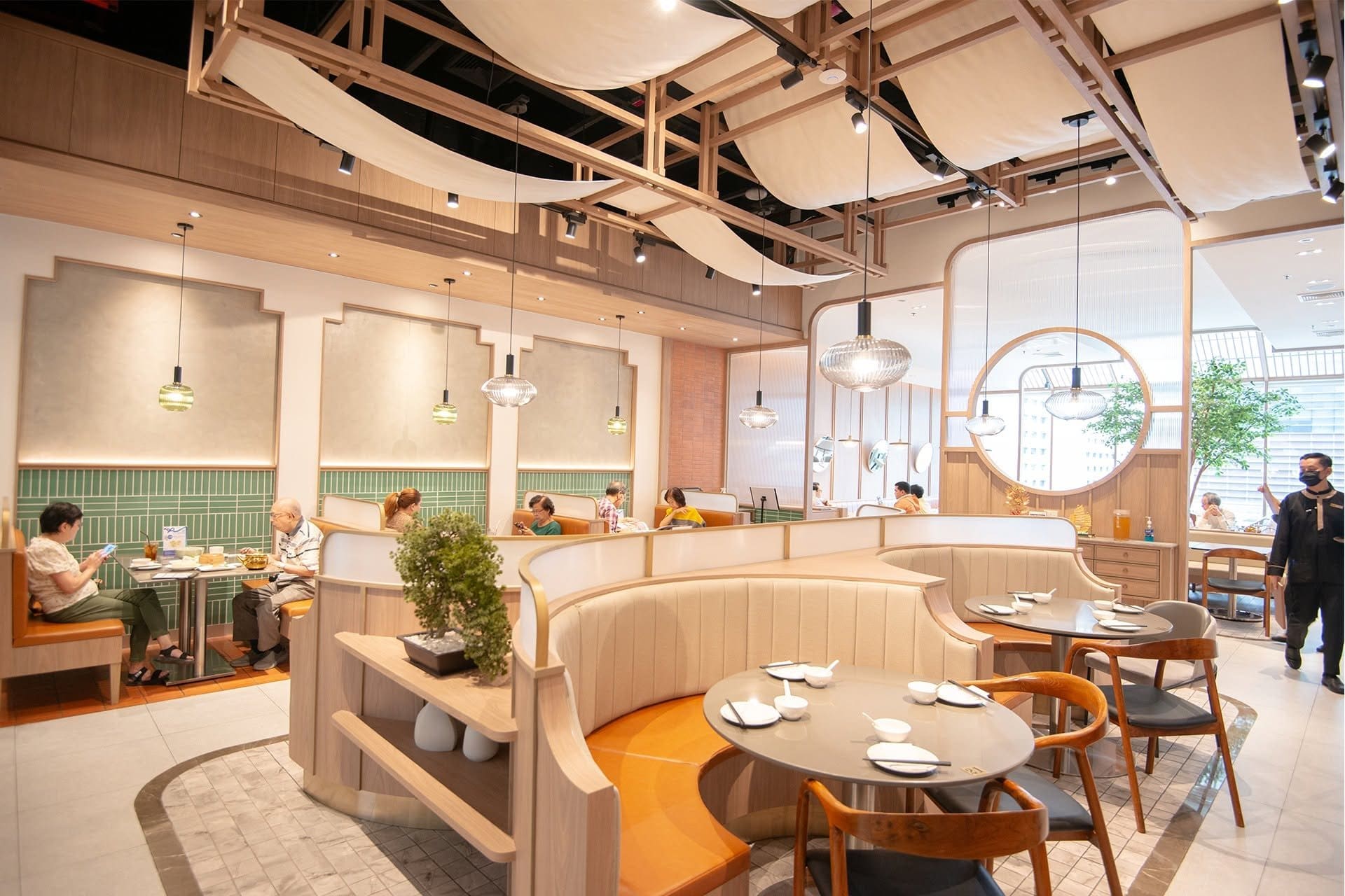 Canton Paradise — รูปภาพ (ภายในร้าน)