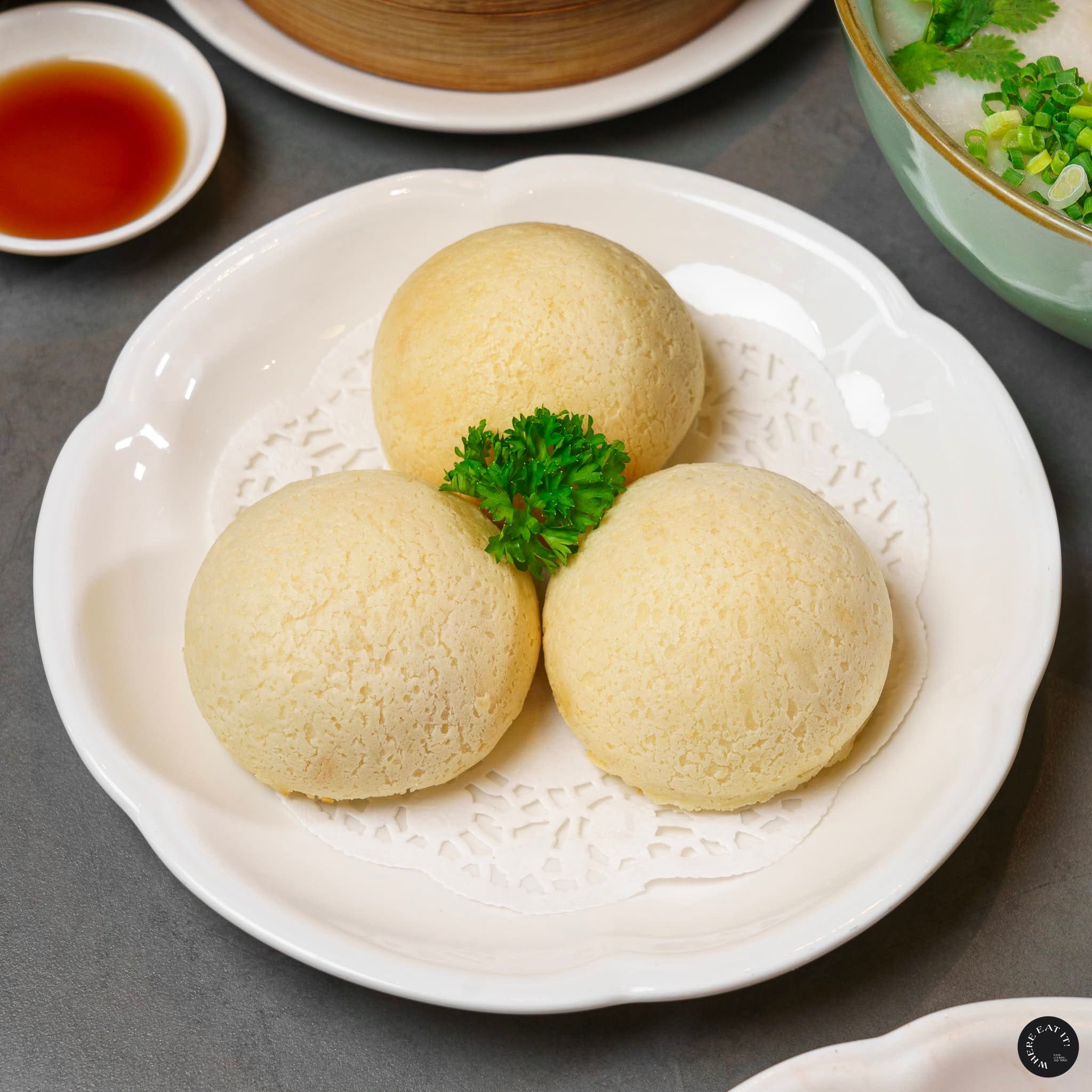 Crispy BBQ Honey Pork Bun (3pc)
