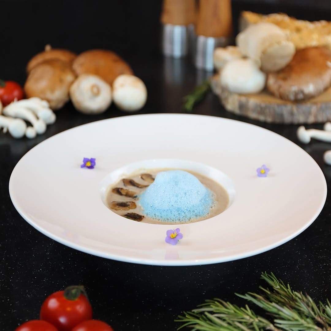 Blue Sky Rooftop Restaurant & Bar — รูปภาพ (อาหาร)