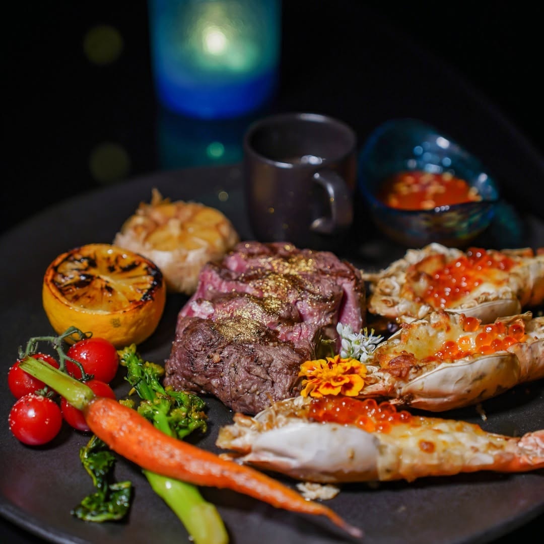 Blue Sky Rooftop Restaurant & Bar — รูปภาพ (อาหาร)