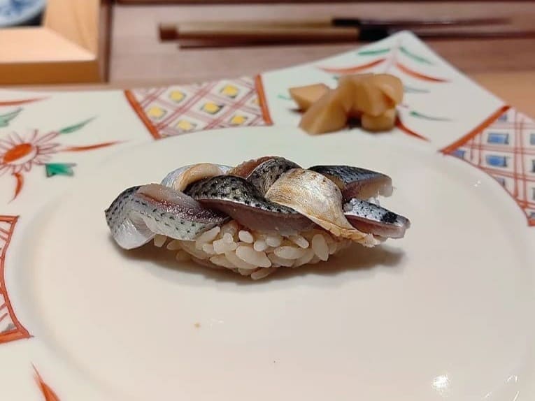 Sushi Shishichi — รูปภาพ (อาหาร)