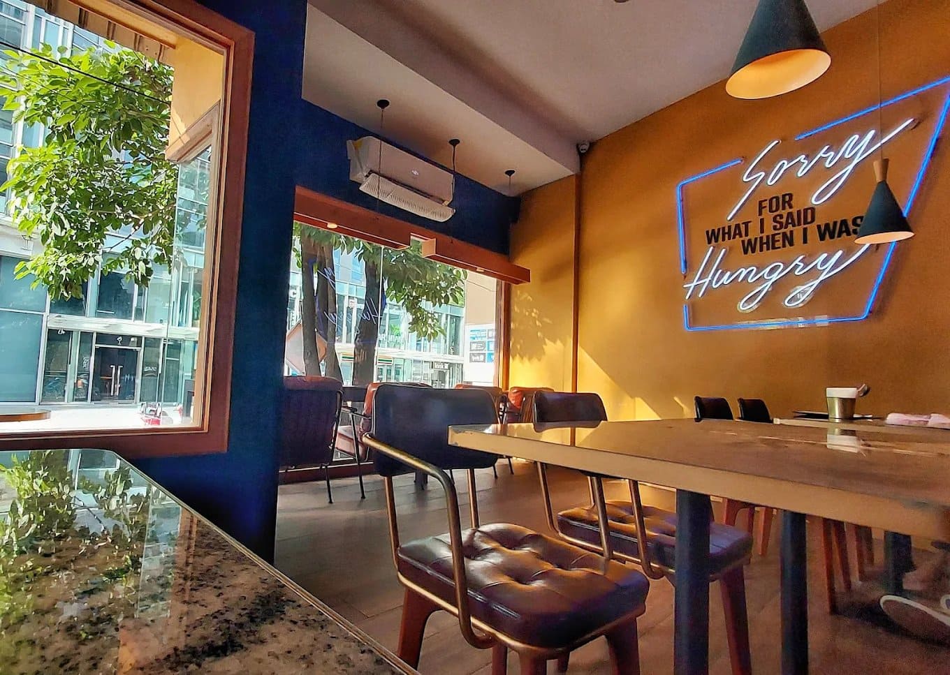 Beast & Butter — รูปภาพ (ภายในร้าน)