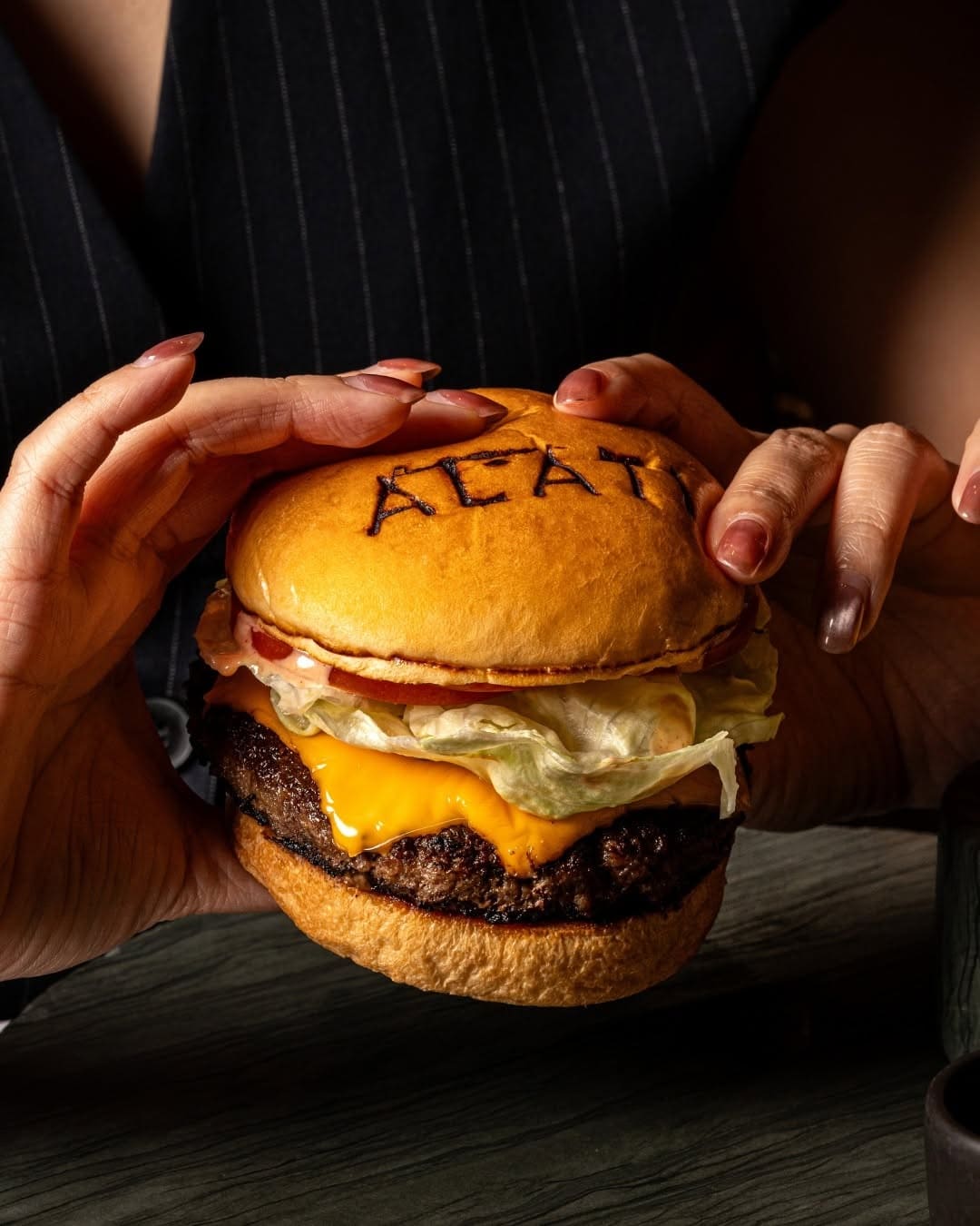 Alati Smoked Beef Burger