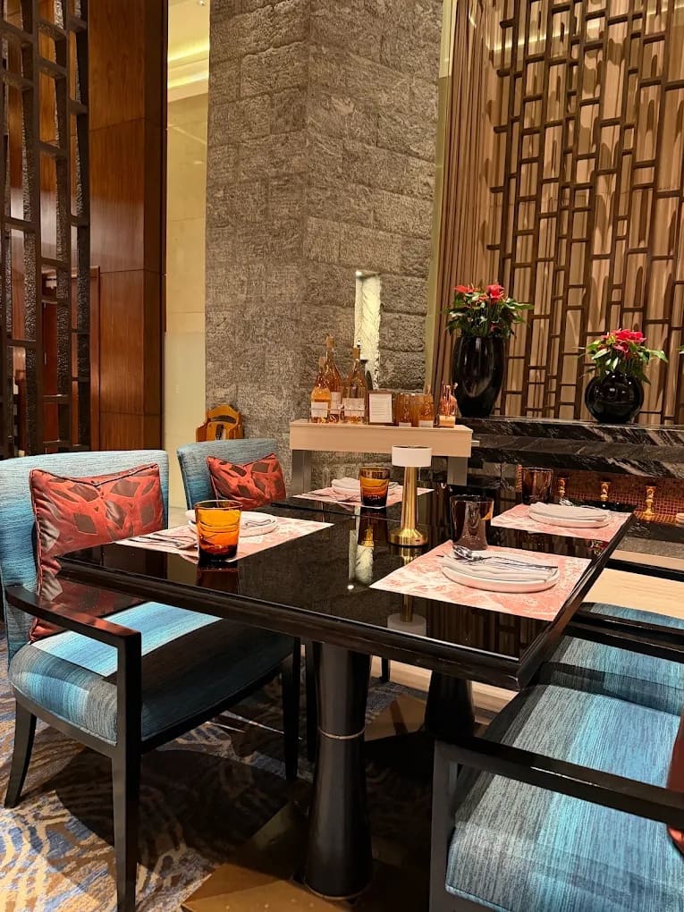 ALATi — รูปภาพ (ภายในร้าน)