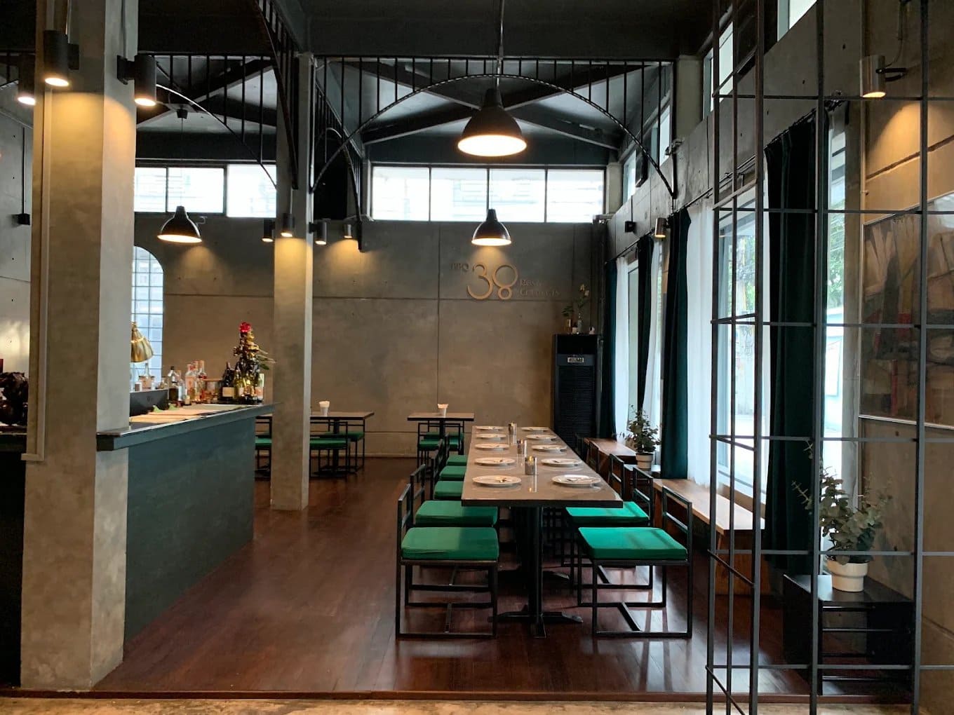 BBQ38 Ribs & Cold Cuts — รูปภาพ (ภายในร้าน)