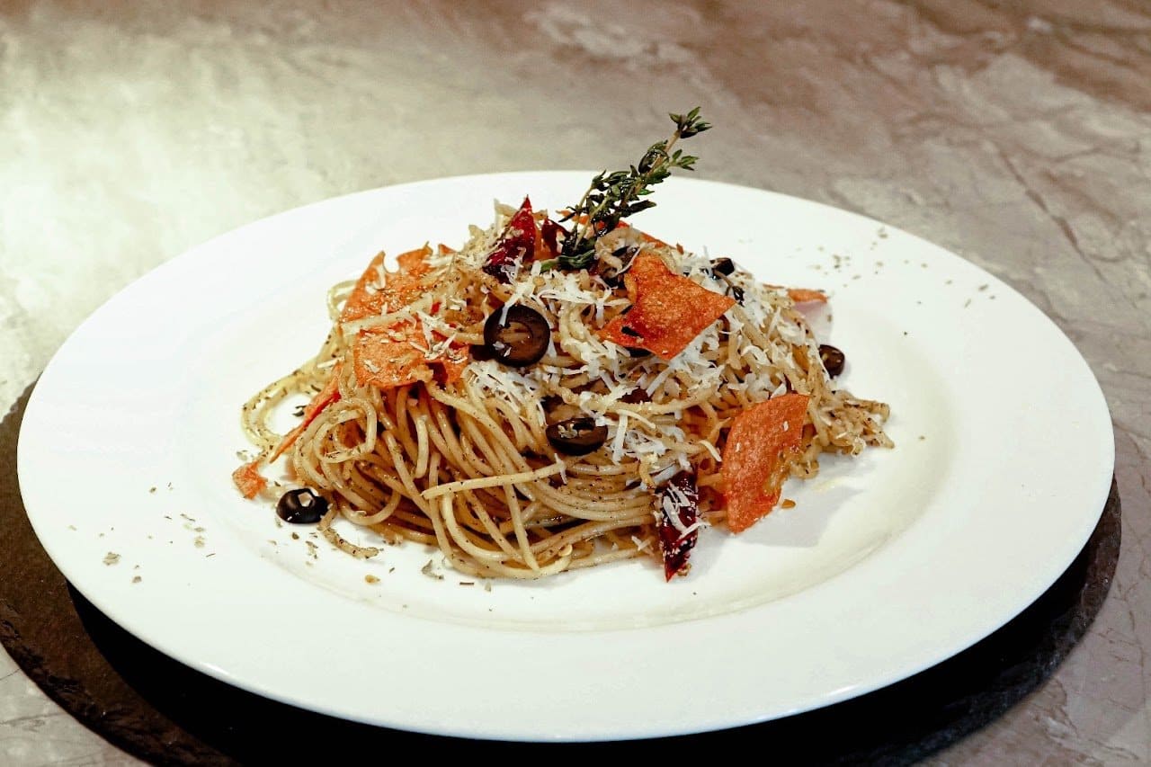 Spaghettini Dry Chili Crispy Mortadella