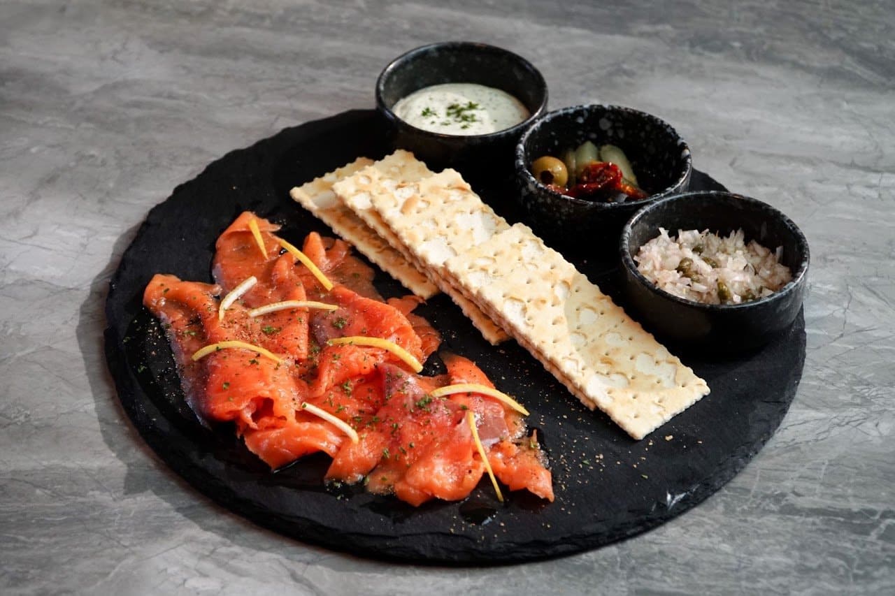 Smoked Salmon Platter
