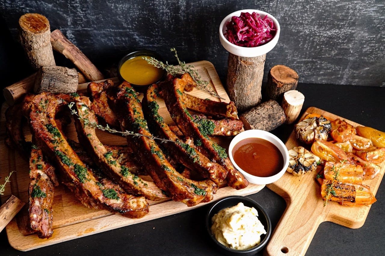 Size L: 1,650g ribs (For 6) 