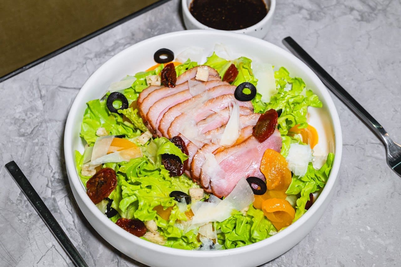 Smoke Duck Garden Salad