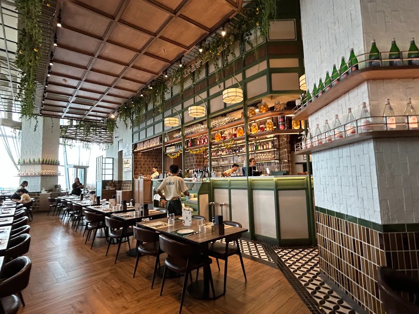 BIANCA Italian Restaurant — รูปภาพ (ภายในร้าน)