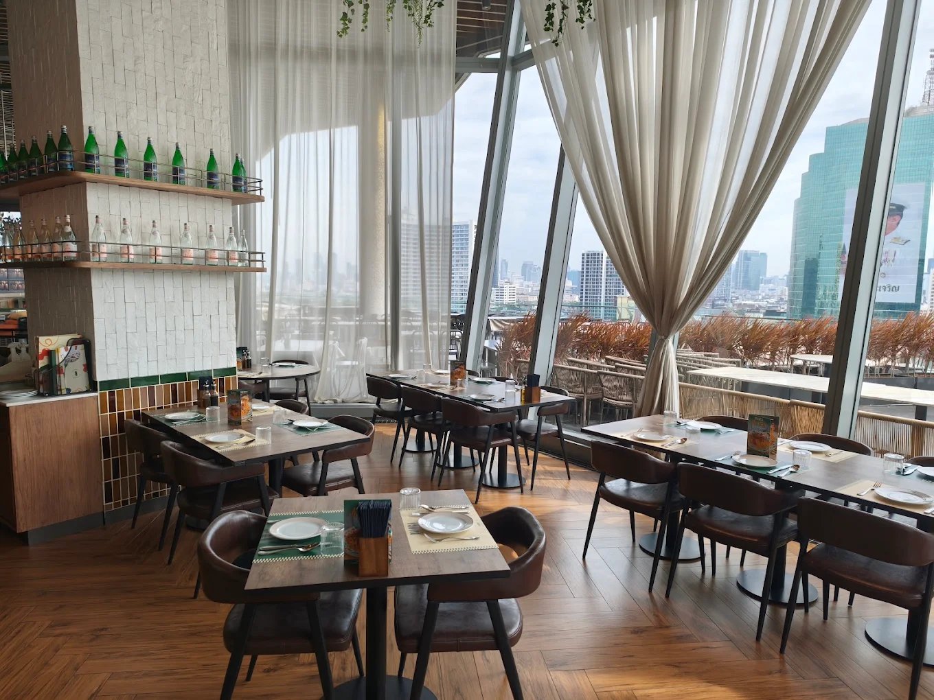 BIANCA Italian Restaurant — รูปภาพ (ภายในร้าน)