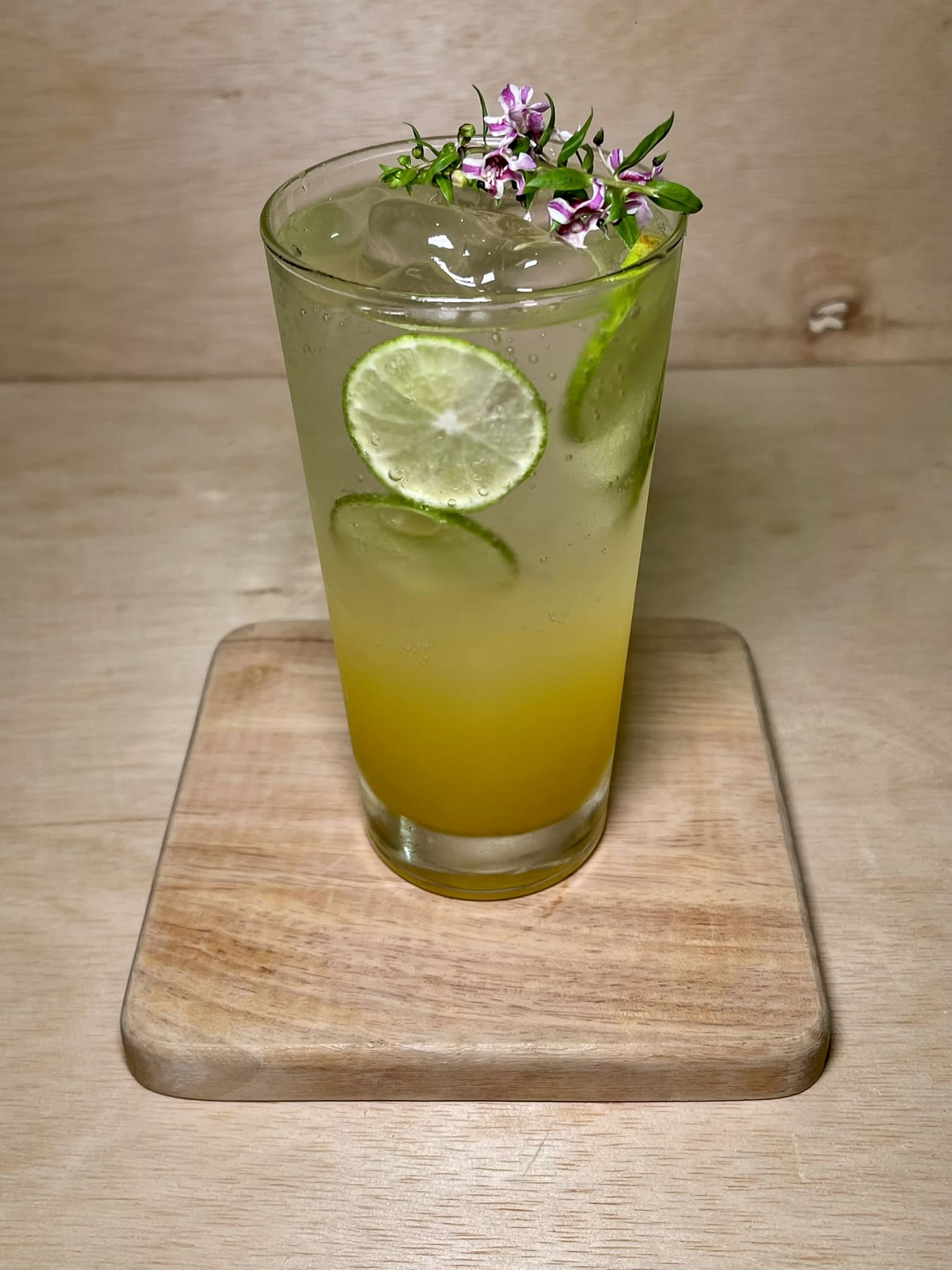 Manao Pine Sour