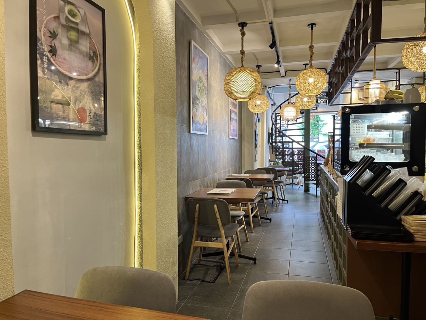 Cafe Temari — รูปภาพ (ภายในร้าน)