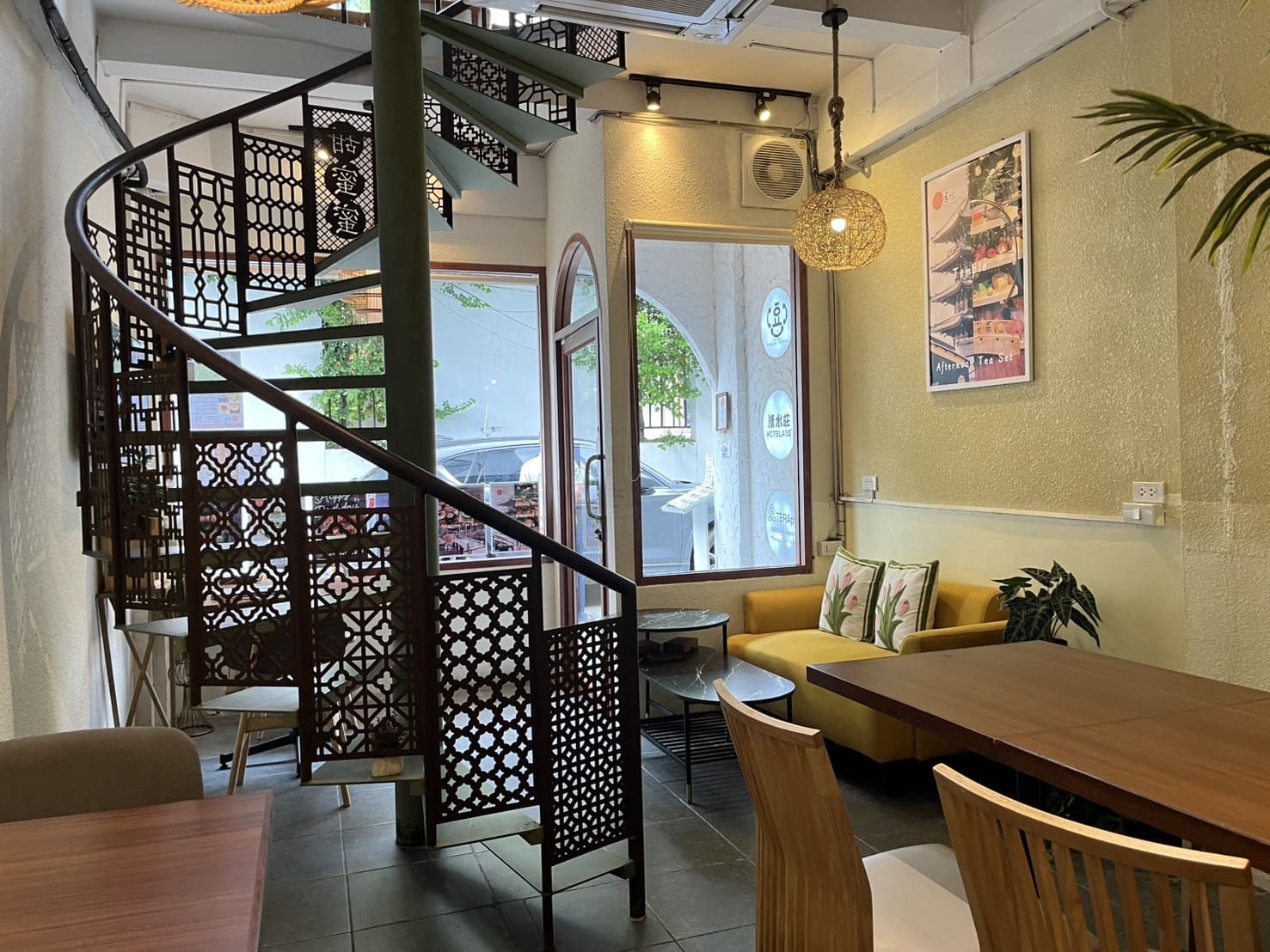 Cafe Temari — รูปภาพ (ภายในร้าน)