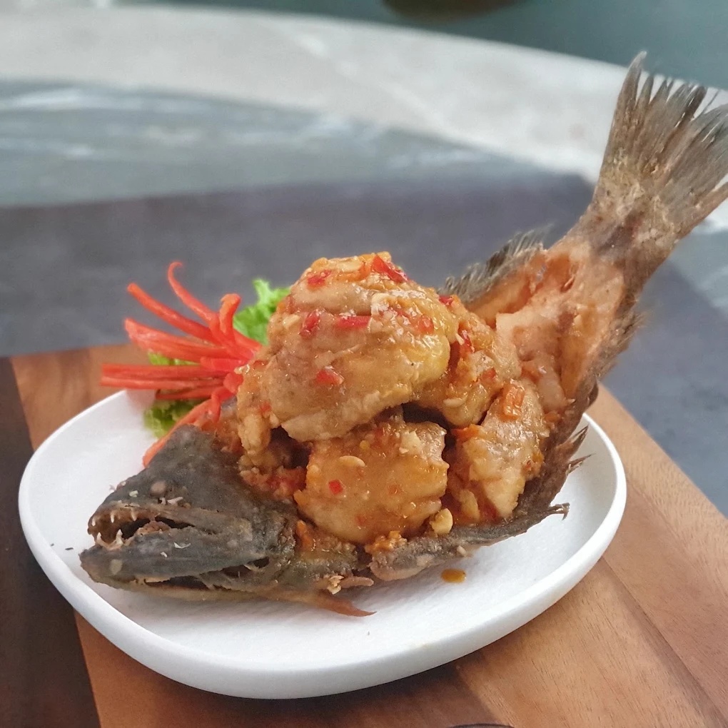 Jumbo Lobster Riverside — รูปภาพ (อาหาร)