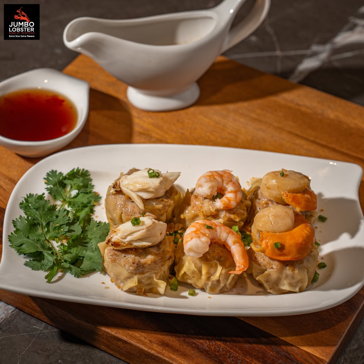 Jumbo Lobster Riverside — รูปภาพ (อาหาร)