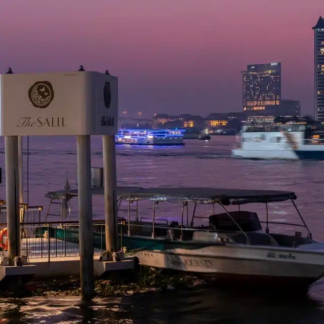 Jumbo Lobster Riverside — รูปภาพ (หน้าร้าน)