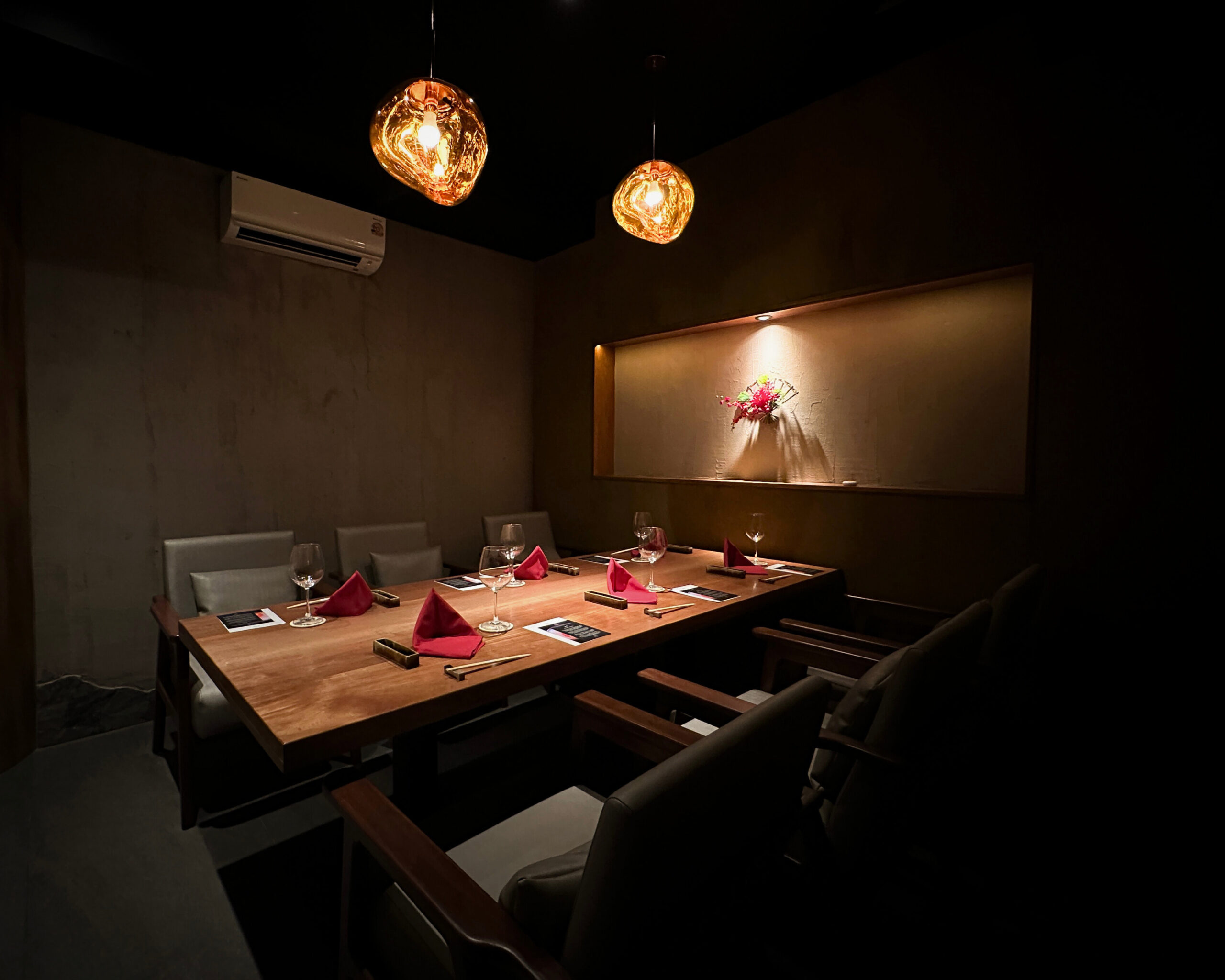 Kuma no Yakitori Bangkok — รูปภาพ (ภายในร้าน)
