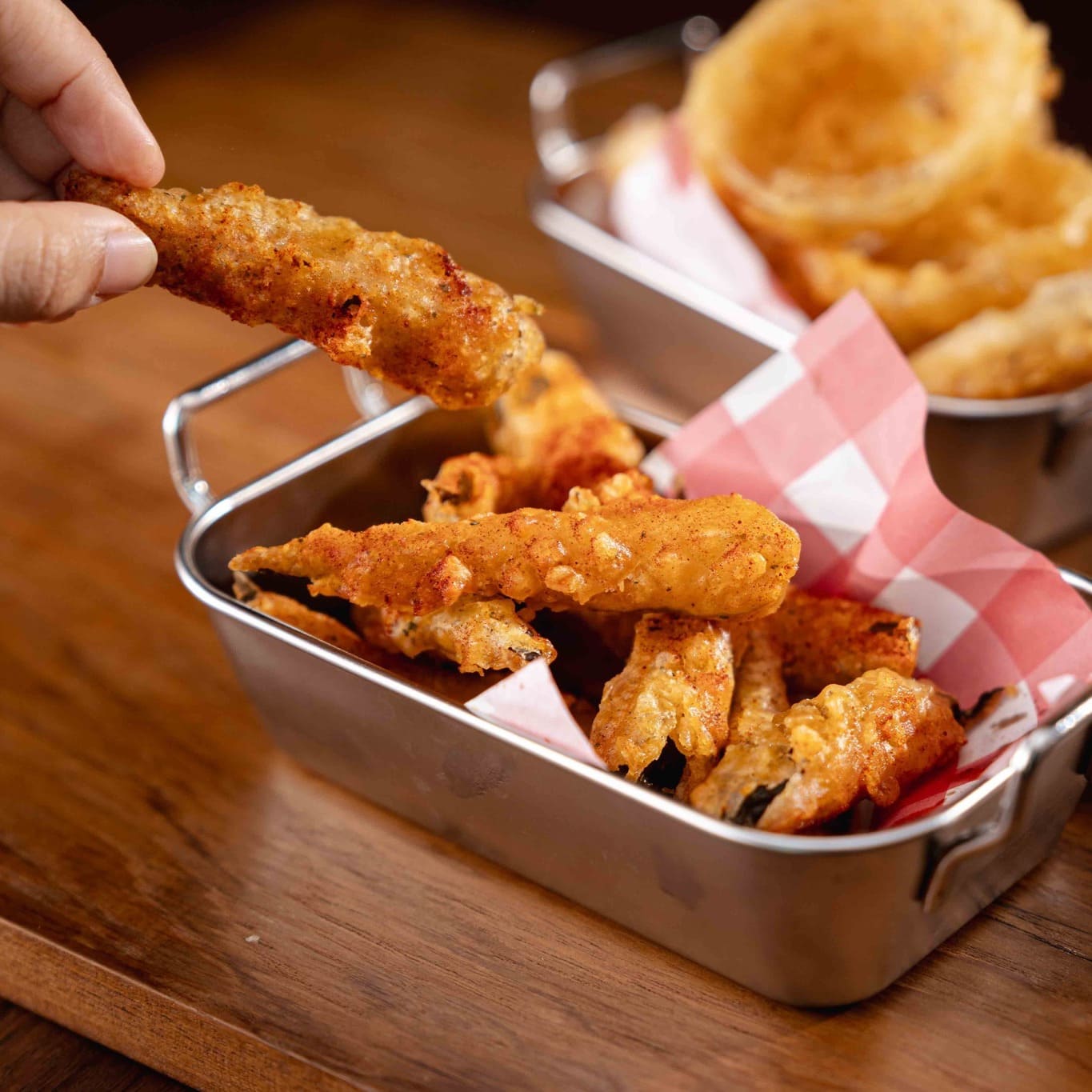 FRIED PICKLES WITH RANCH SAUCE