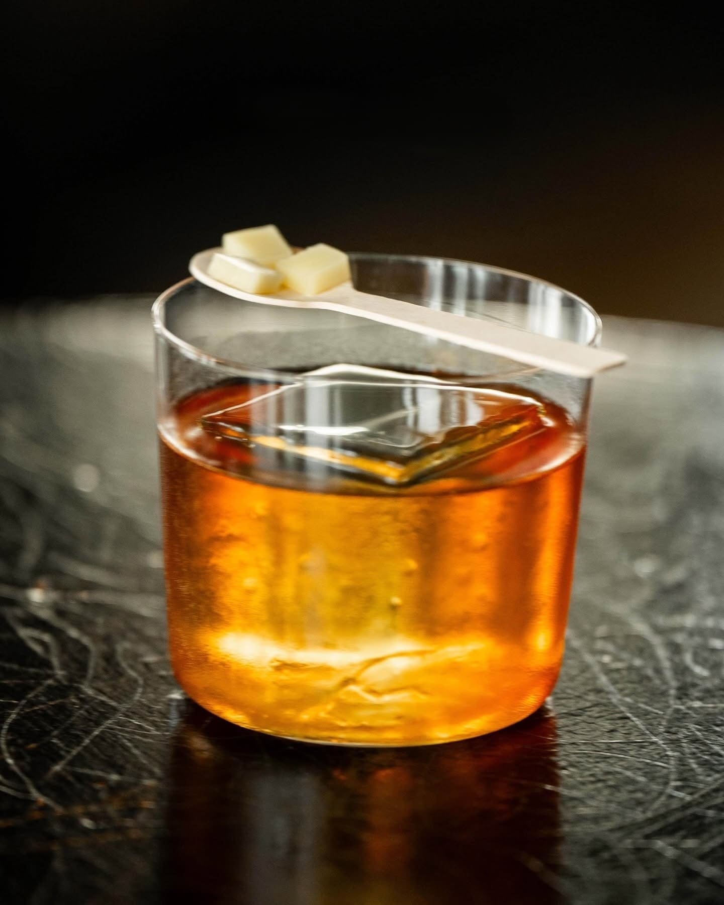 Hotel Lobby Drams