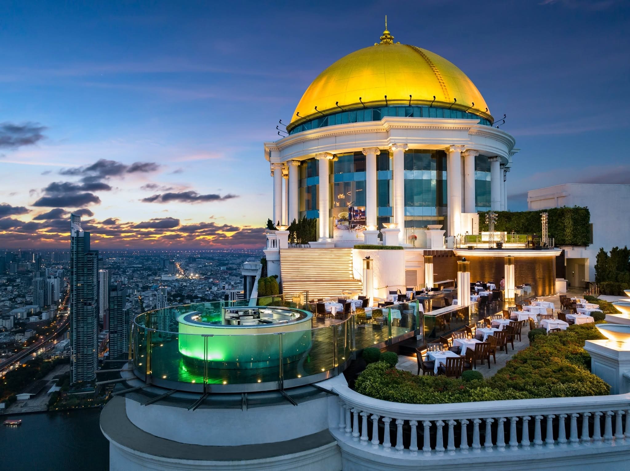 Sky Bar Bangkok — รูปภาพ (ภายในร้าน)