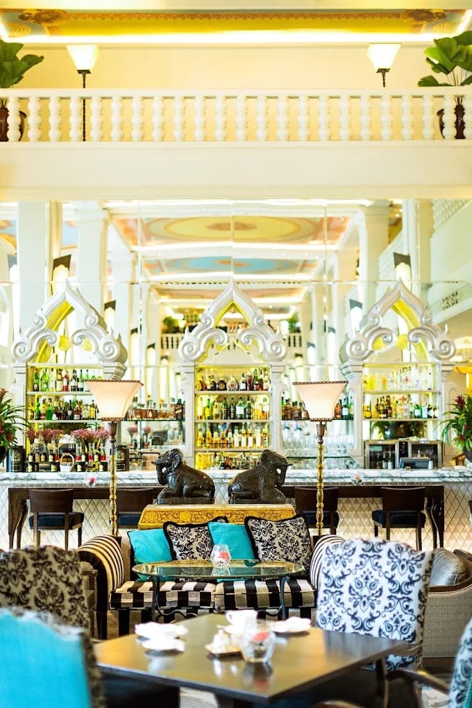 The Lobby at Anantara Siam Bangkok Hotel — รูปภาพ (ภายในร้าน)