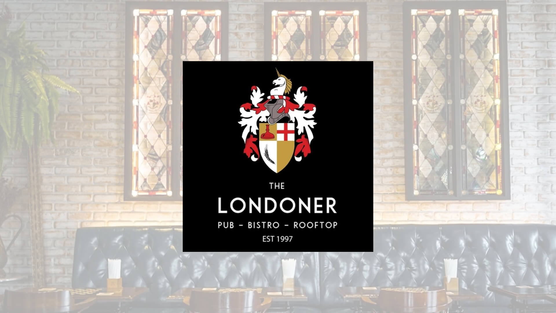 The Londoner Brew Pub บาร์ & รูฟท็อป ย่านสวนหลวง กรุงเทพฯ