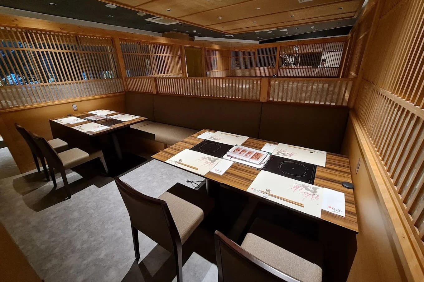Umenohana Solaria Restaurant — รูปภาพ (ภายในร้าน)