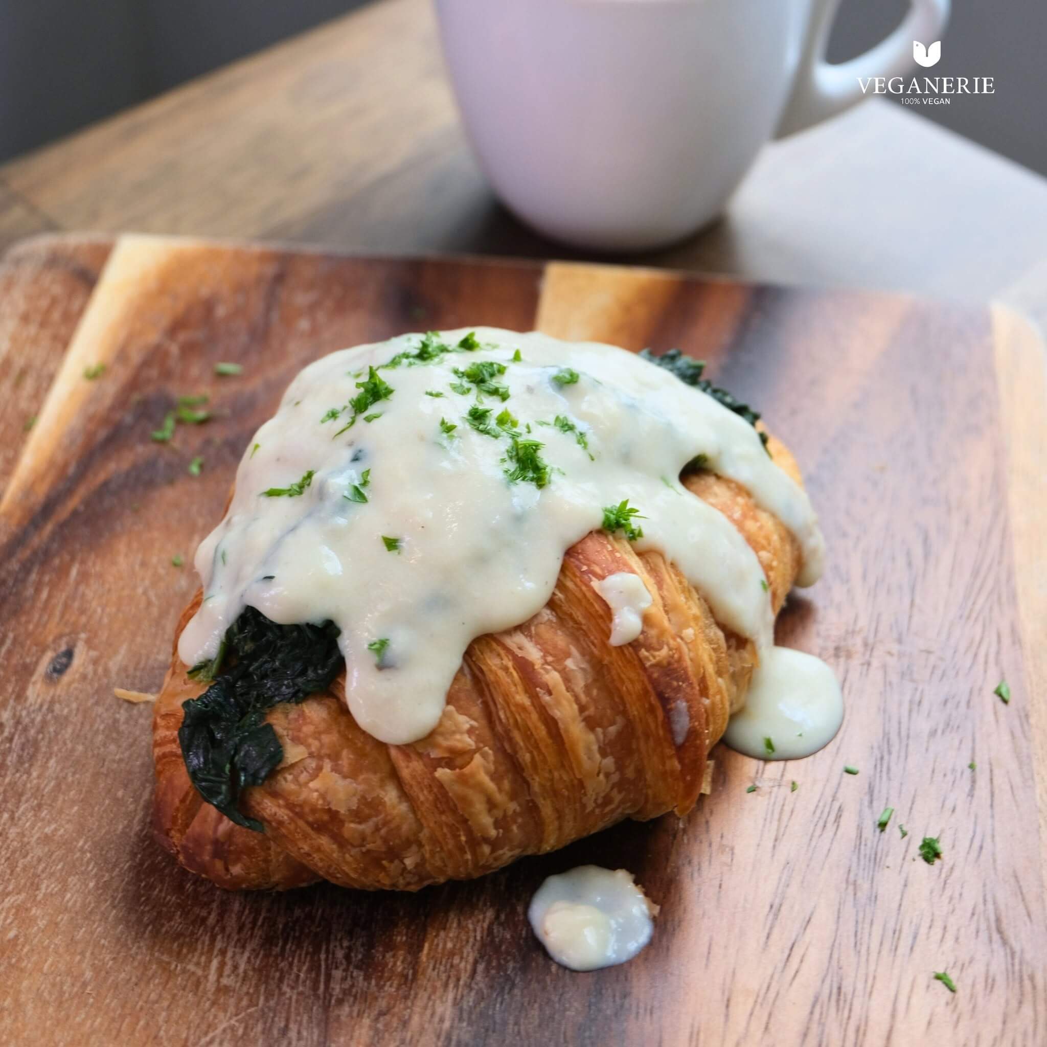 Creamy Spinach & Permesan Croissant