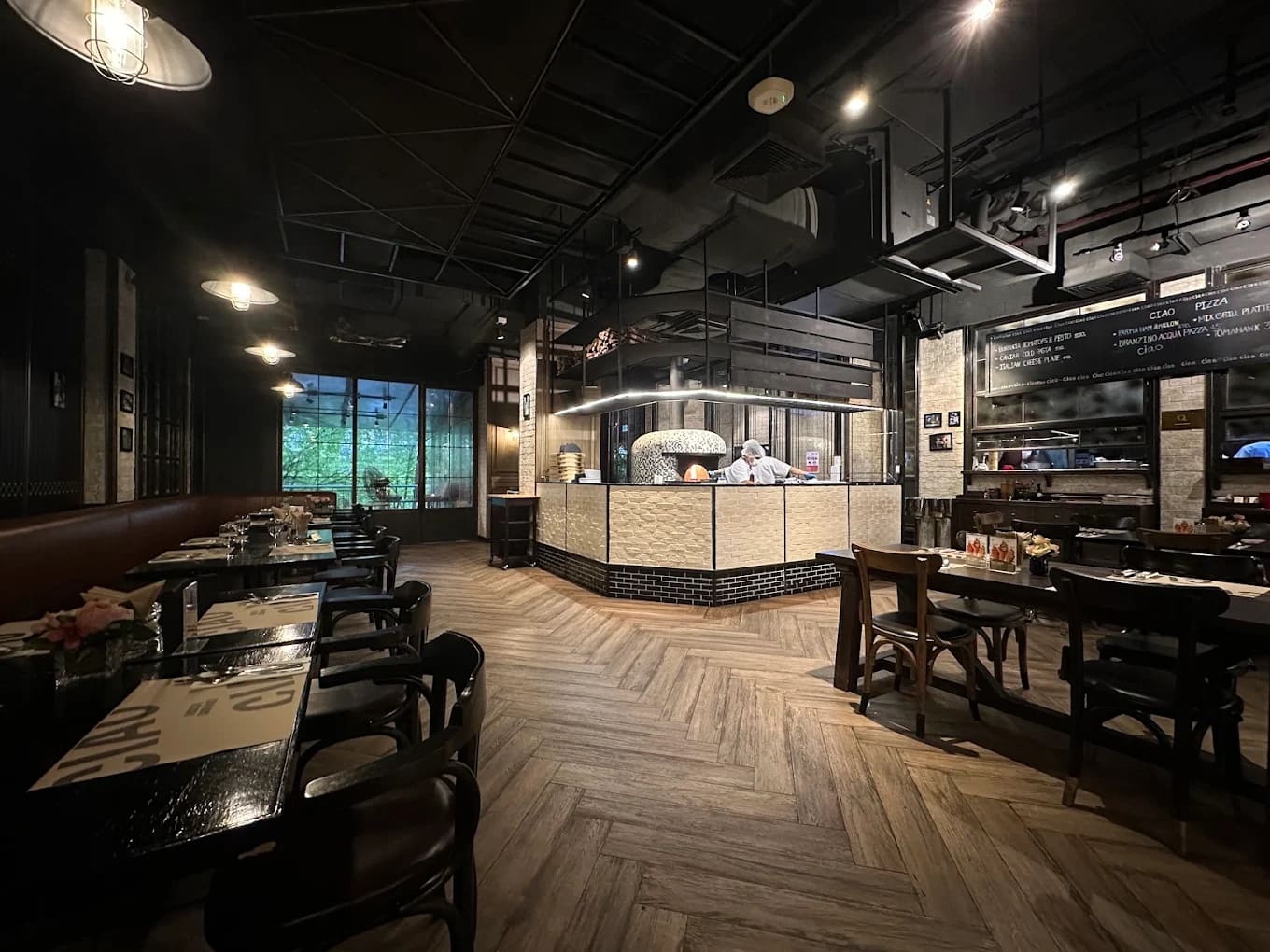 Ciao Pizza at The Crystal Veranda — รูปภาพ (ภายในร้าน)