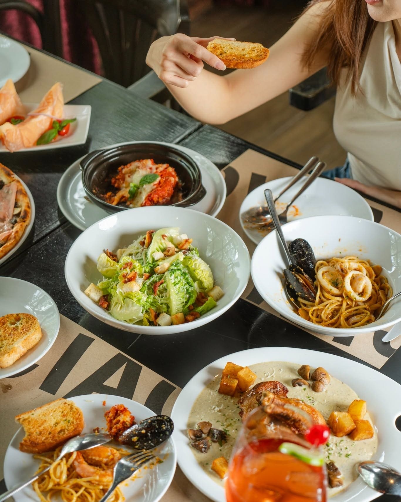 Ciao Pizza at The Crystal Veranda — รูปภาพ (อาหาร)