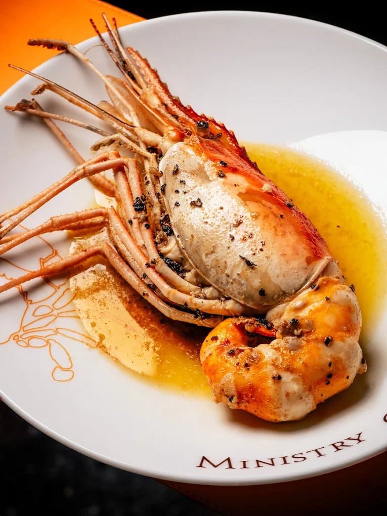 Ministry Of Crab — รูปภาพ (อาหาร)