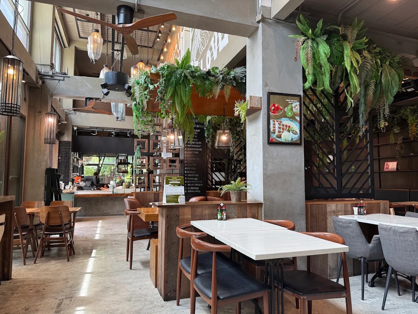 Veganerie Concept — รูปภาพ (ภายในร้าน)