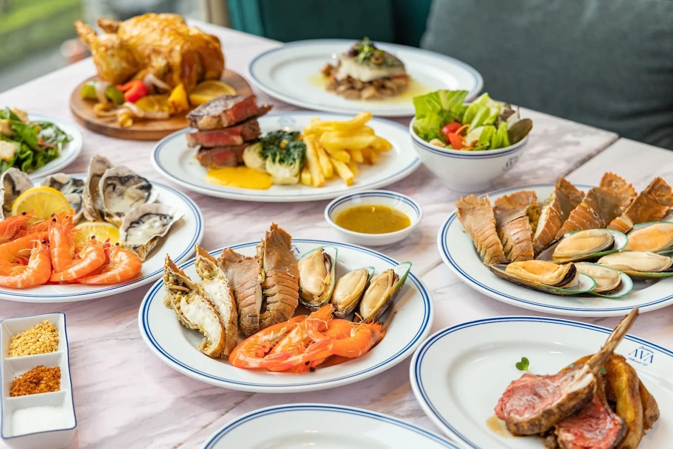 AVA Brasserie — รูปภาพ (อาหาร)