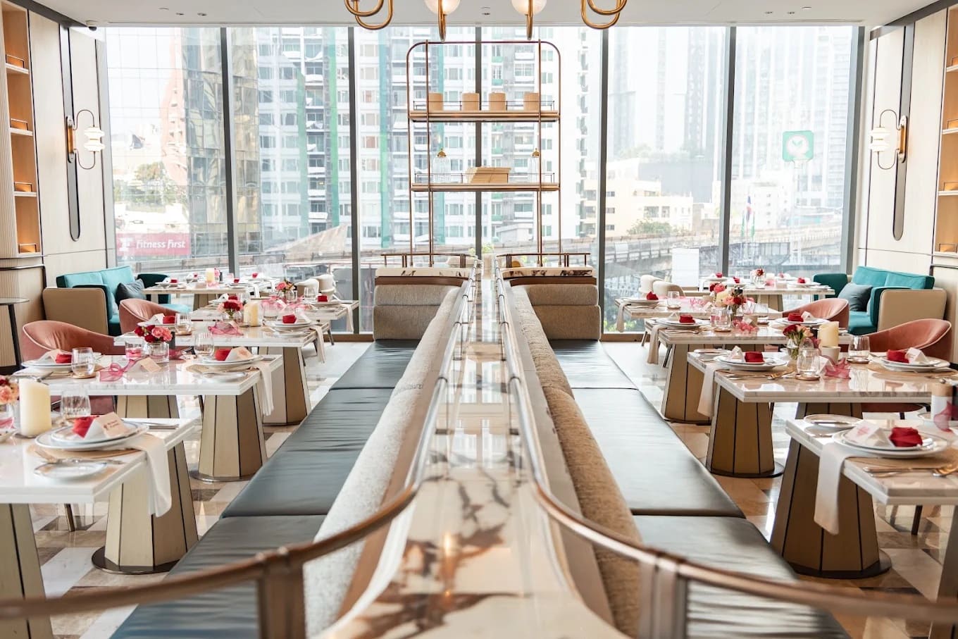 AVA Brasserie — รูปภาพ (ภายในร้าน)