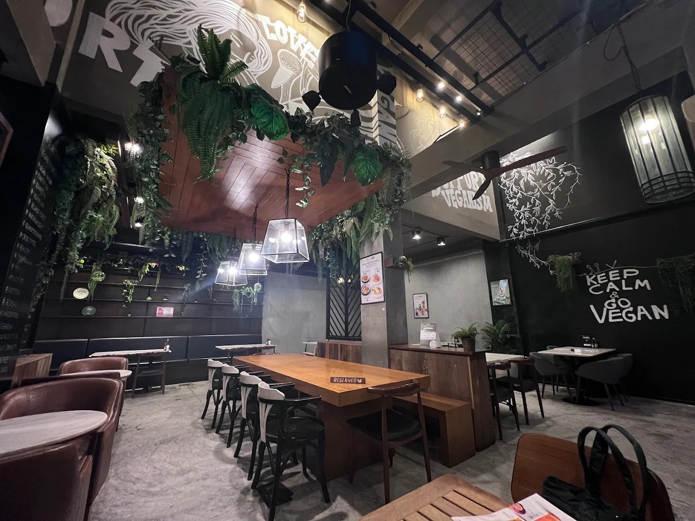 Veganerie Concept — รูปภาพ (ภายในร้าน)