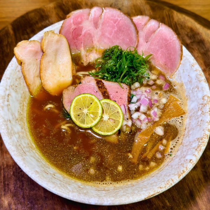 SHAKARICH Thonglor — รูปภาพ (อาหาร)