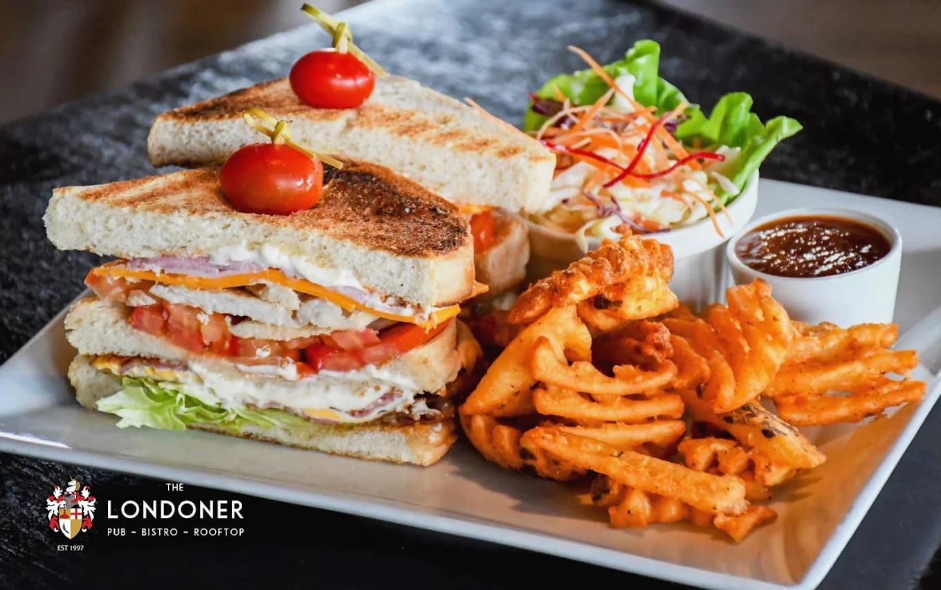 The Londoner Brew Pub — รูปภาพ (อาหาร)