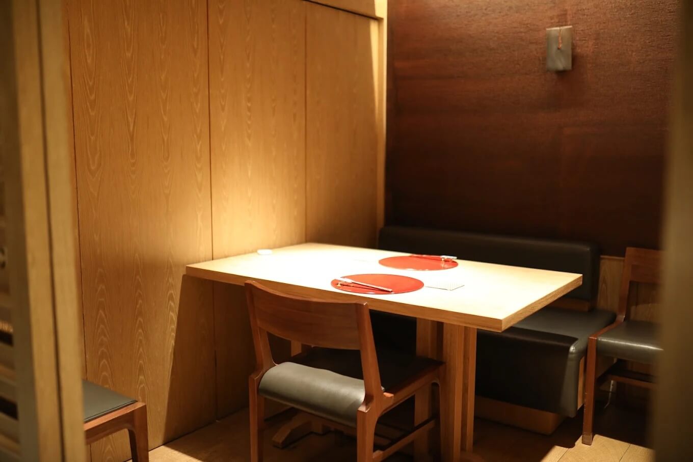 Sushi Kappou Ishimoto — รูปภาพ (ภายในร้าน)