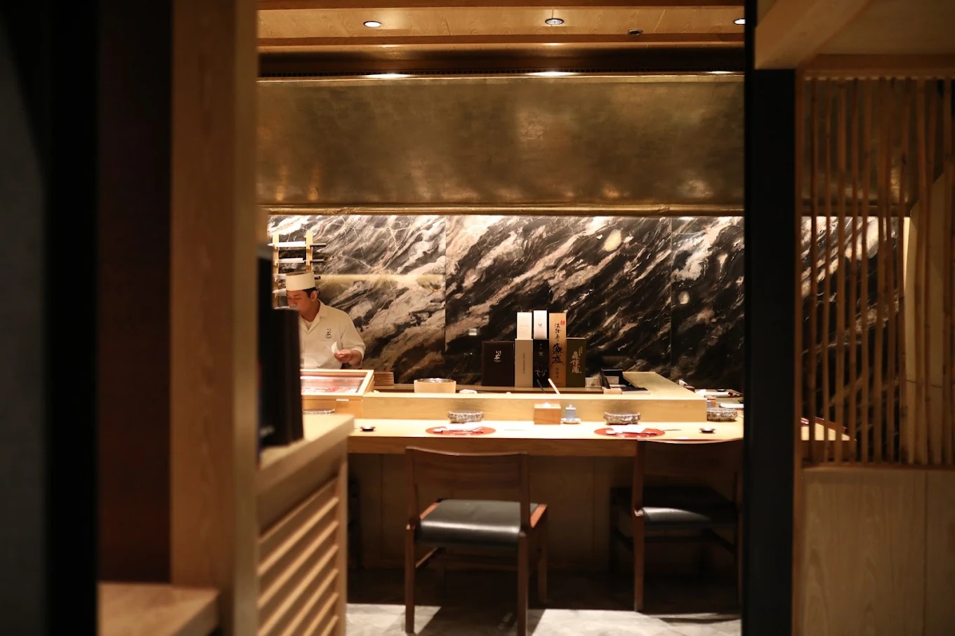 Sushi Kappou Ishimoto — รูปภาพ (ภายในร้าน)