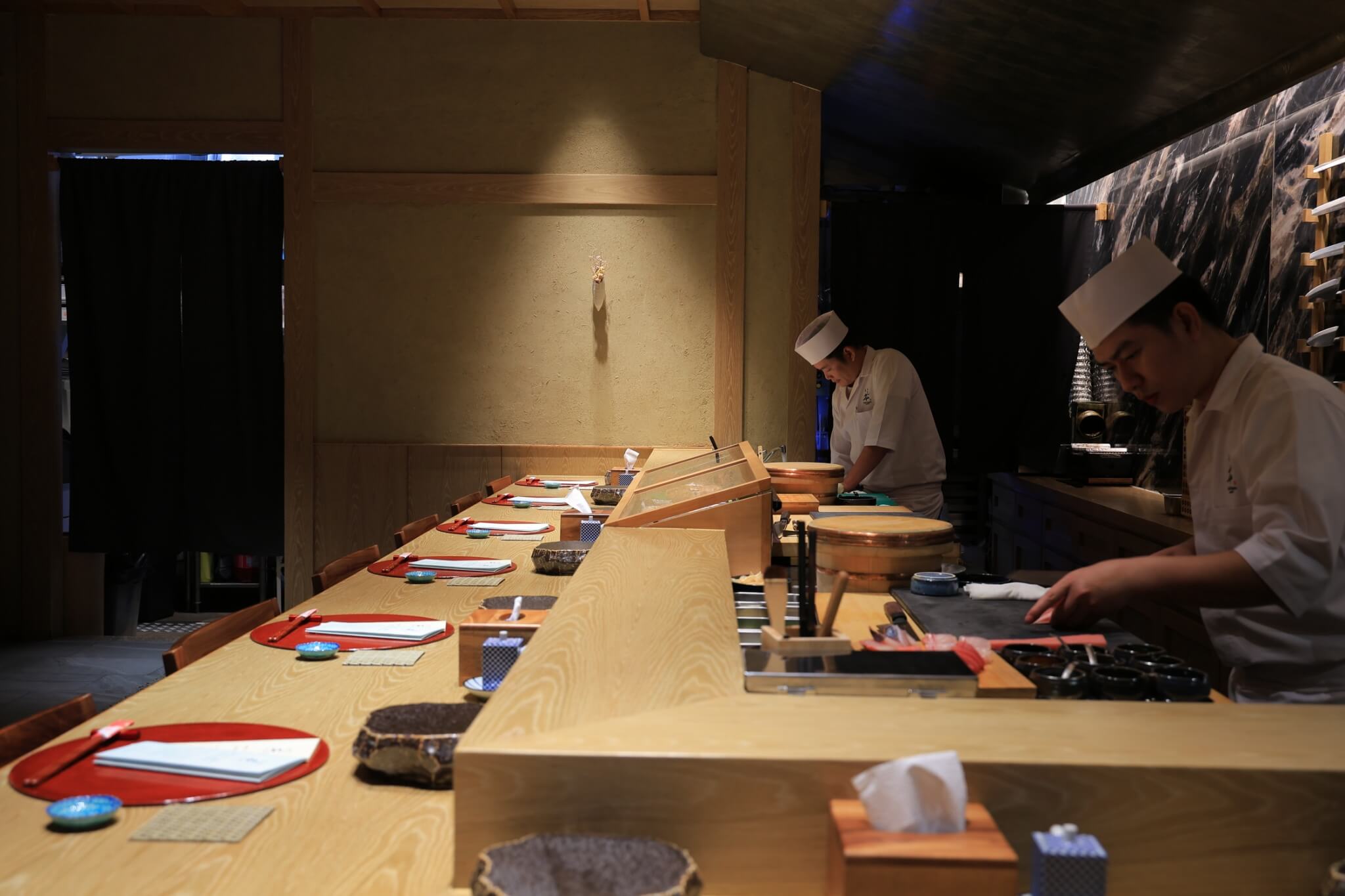 Sushi Kappou Ishimoto — รูปภาพ (ภายในร้าน)
