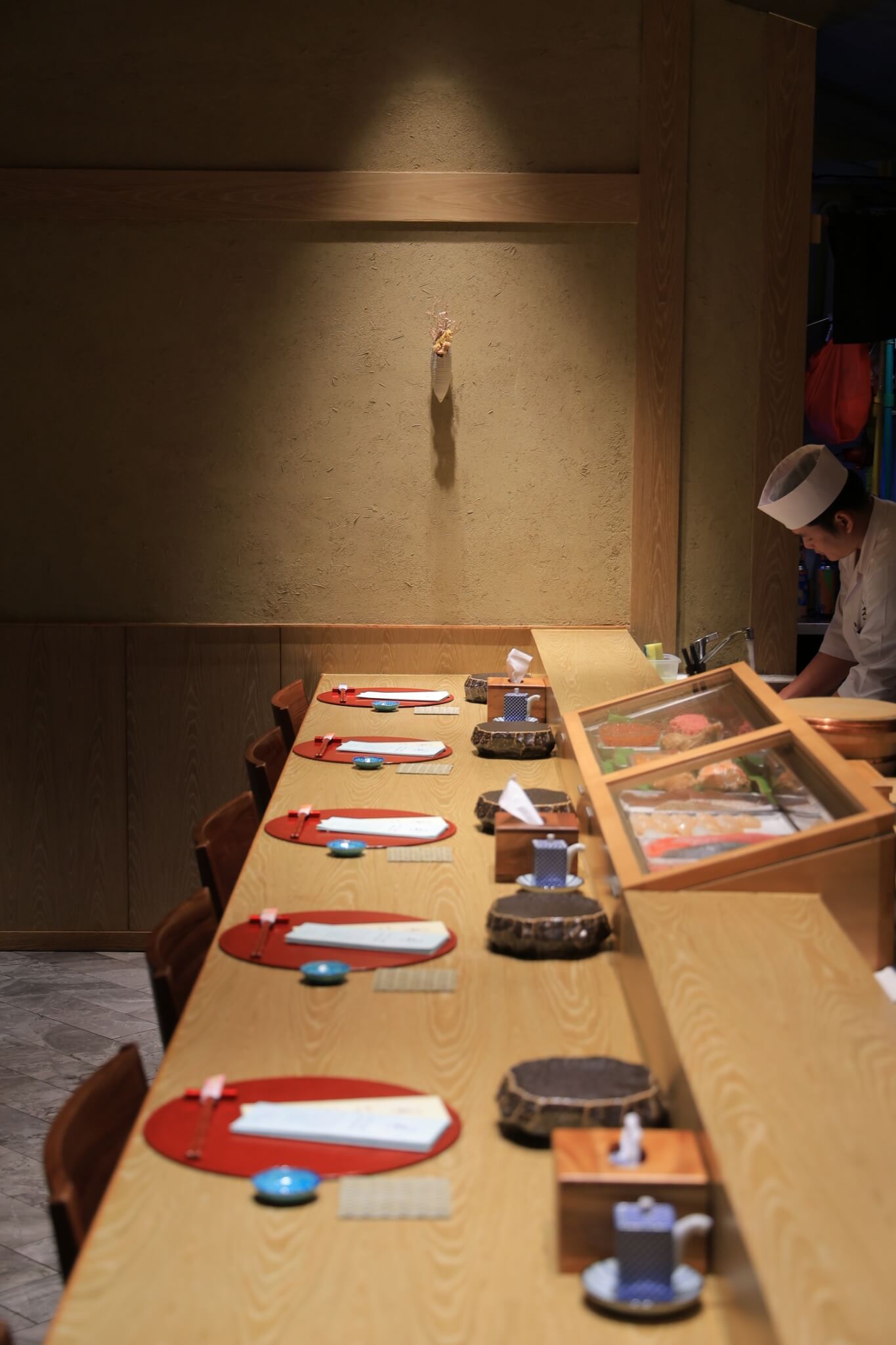 Sushi Kappou Ishimoto — รูปภาพ (ภายในร้าน)