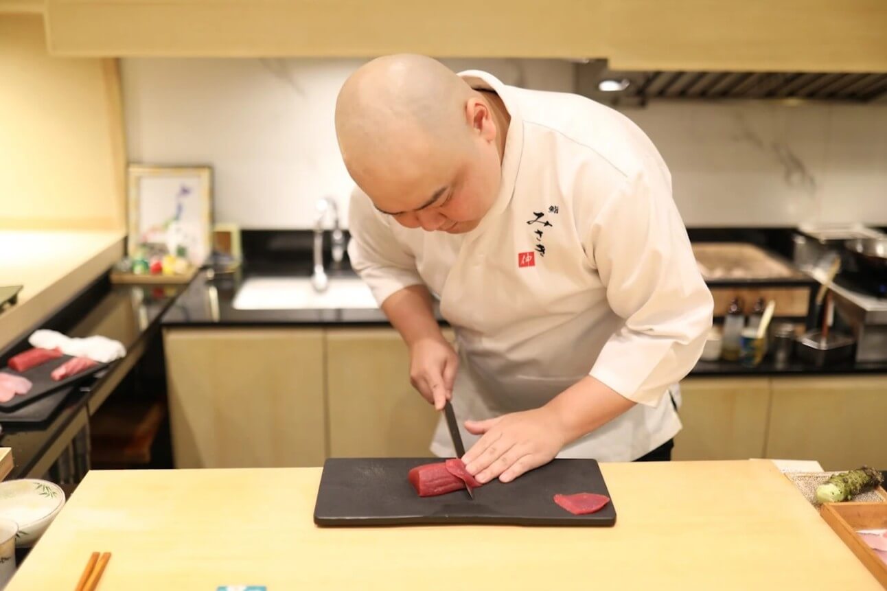 Sushi Misaki Nobu — รูปภาพ (ภายในร้าน)
