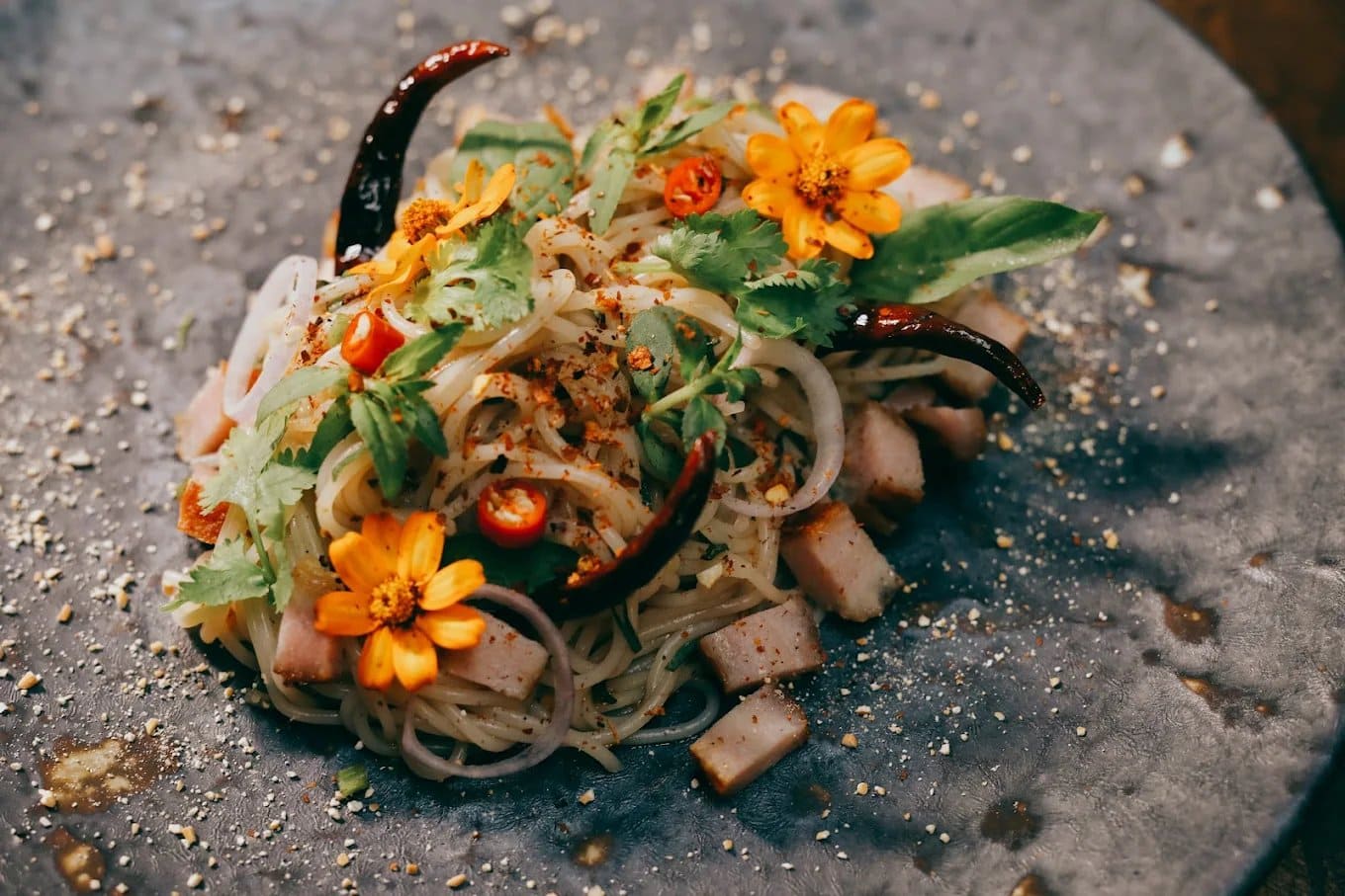 30 ร้านอาหารไทย (Thai Restaurants) บรรยากาศดี รสชาติตำรับโบราณที่ต้องลิ้มลอง