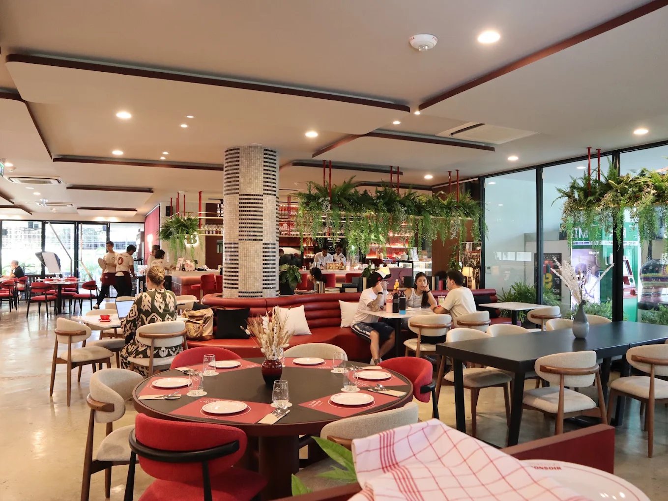 25 ร้านอาหารฝรั่งเศส (French Restaurants) ปักหมุดพิกัดอร่อยตั้งแต่ร้านระดับตำนานถึงบิสโทรสุดชิค