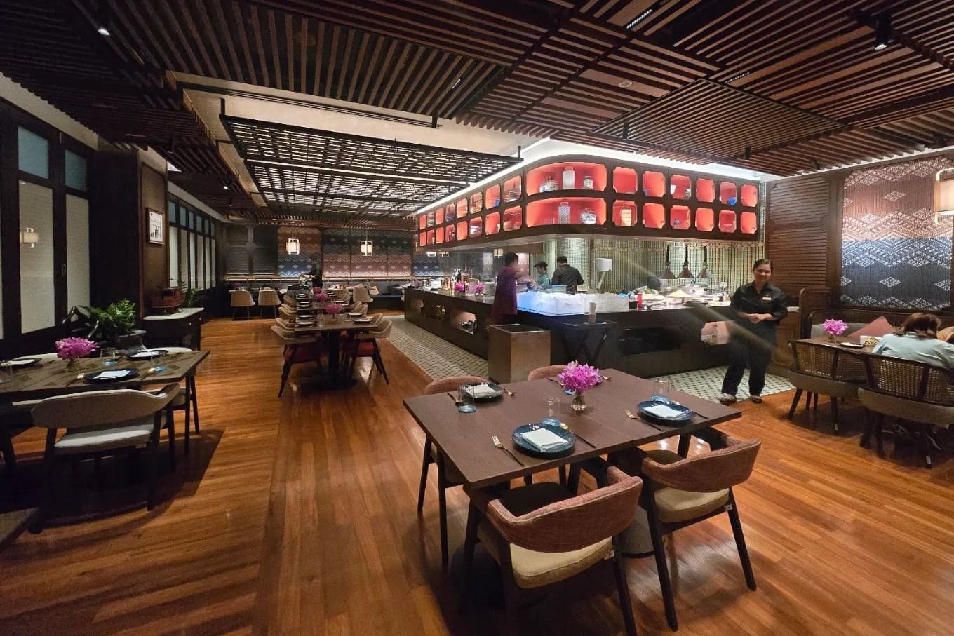 30 ร้านอาหารไทย (Thai Restaurants) บรรยากาศดี รสชาติตำรับโบราณที่ต้องลิ้มลอง