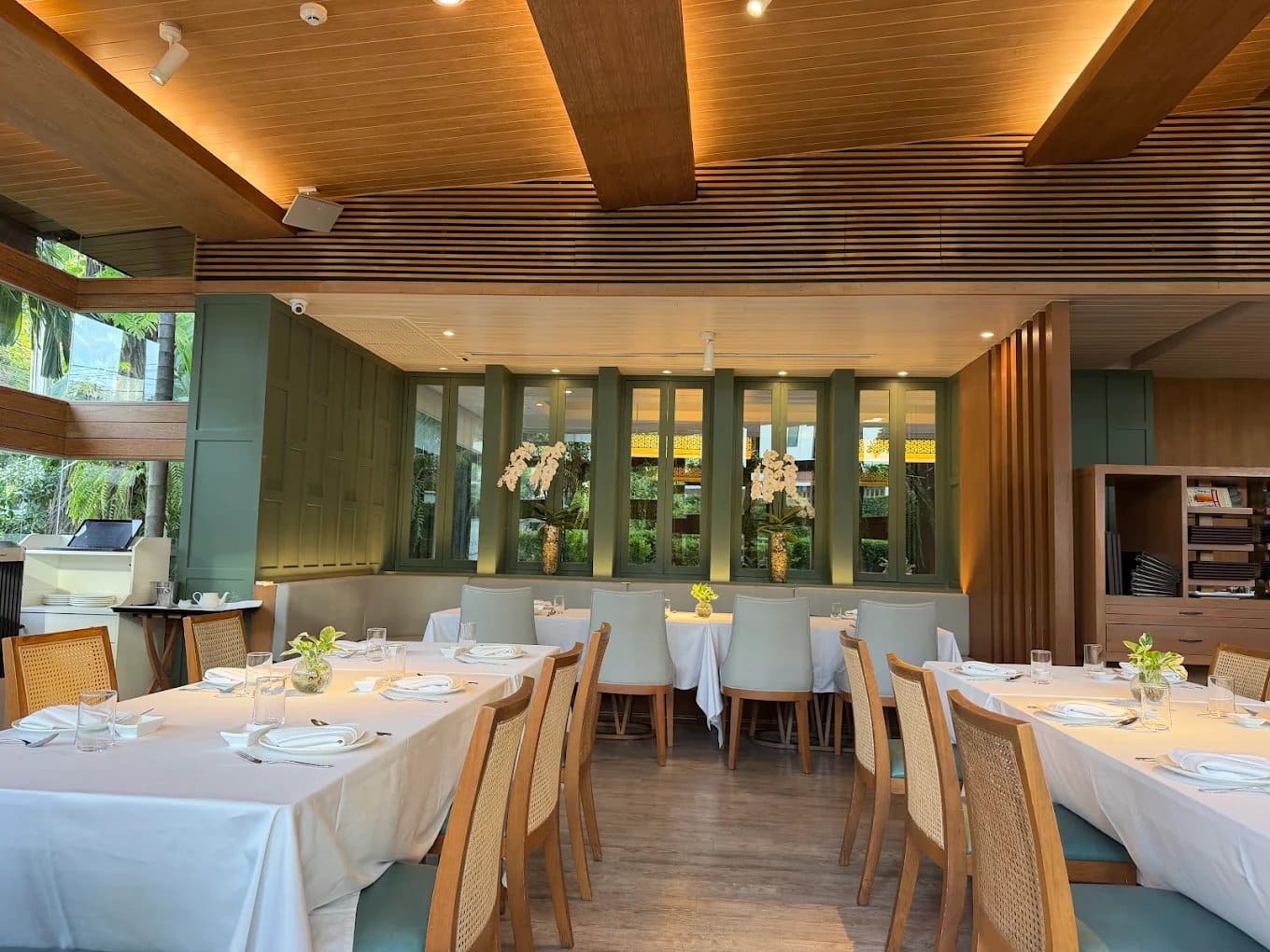 30 ร้านอาหารไทย (Thai Restaurants) บรรยากาศดี รสชาติตำรับโบราณที่ต้องลิ้มลอง