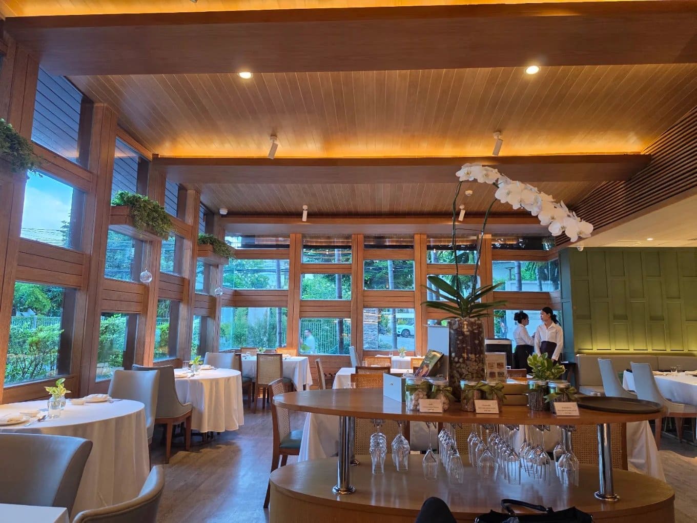 30 ร้านอาหารไทย (Thai Restaurants) บรรยากาศดี รสชาติตำรับโบราณที่ต้องลิ้มลอง
