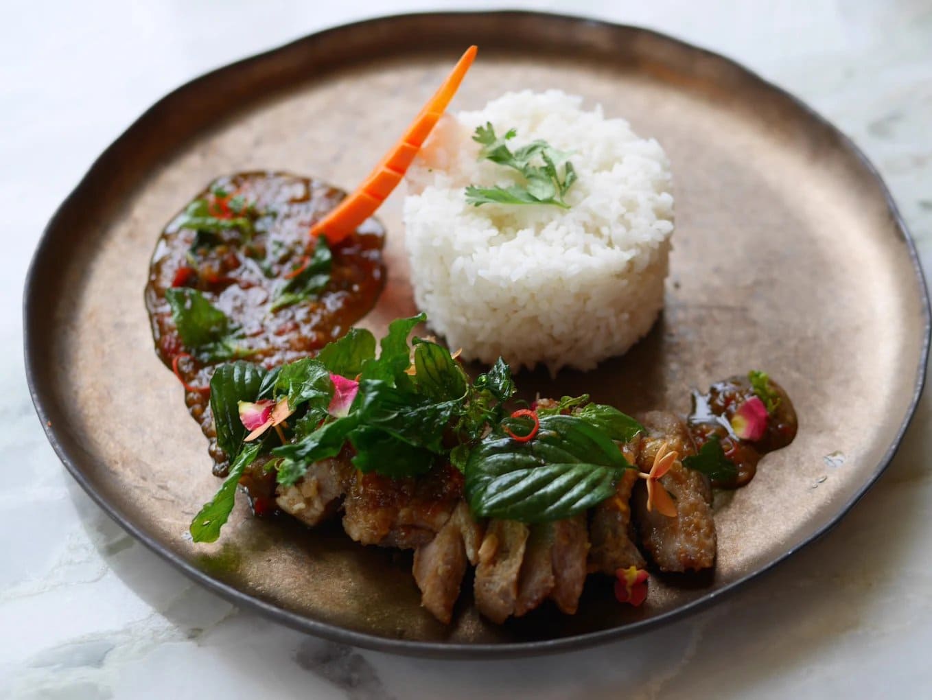 30 ร้านอาหารไทย (Thai Restaurants) บรรยากาศดี รสชาติตำรับโบราณที่ต้องลิ้มลอง